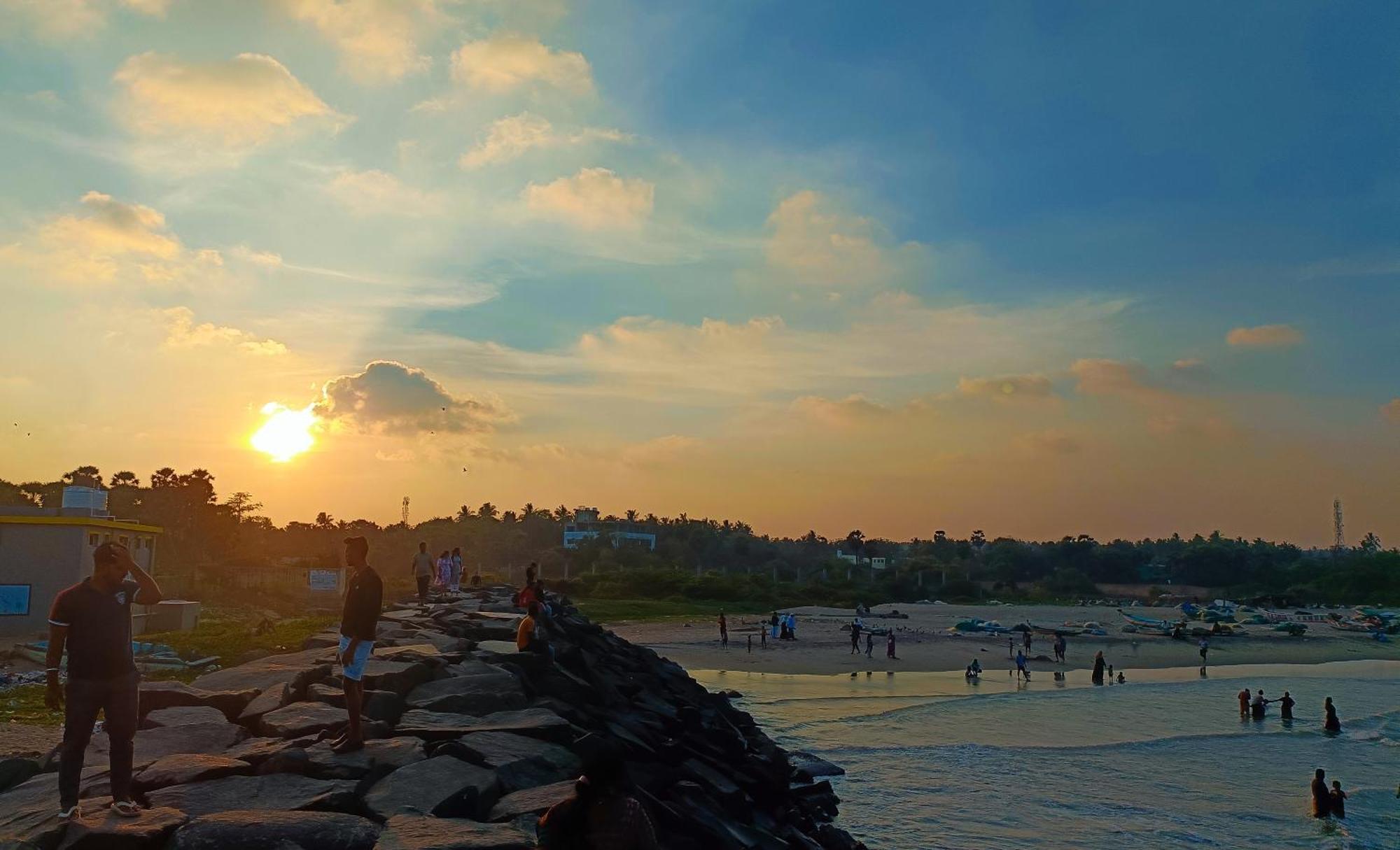 The Ocean Edge Hotel ปอนดิเชอรี ภายนอก รูปภาพ