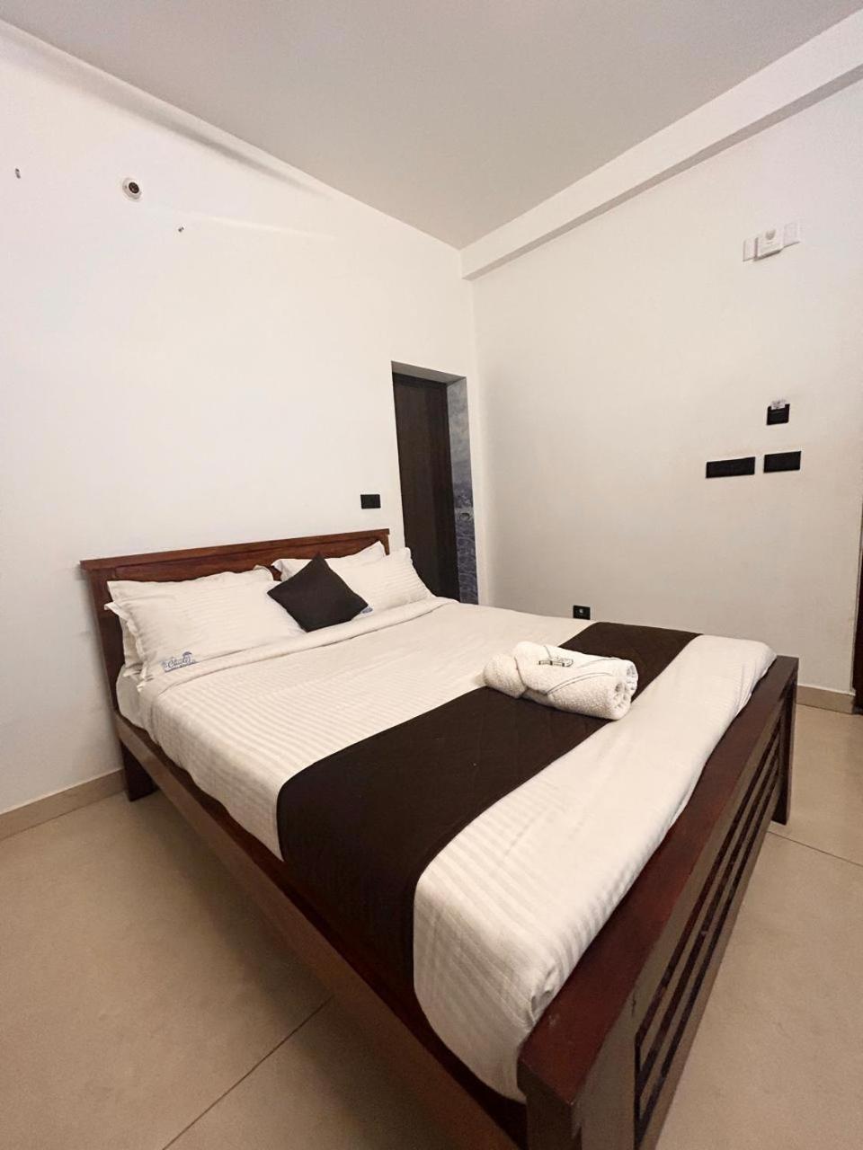 The Ocean Edge Hotel ปอนดิเชอรี ภายนอก รูปภาพ